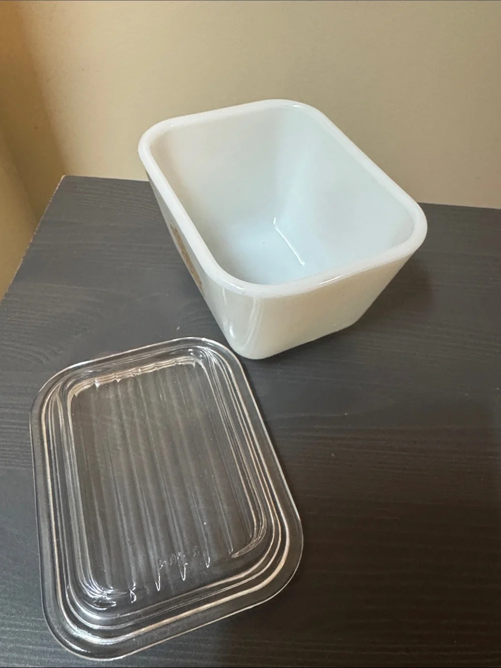 Vintage Pyrex Butterfly Gold 501-B Fridge Dish With Glass Lid